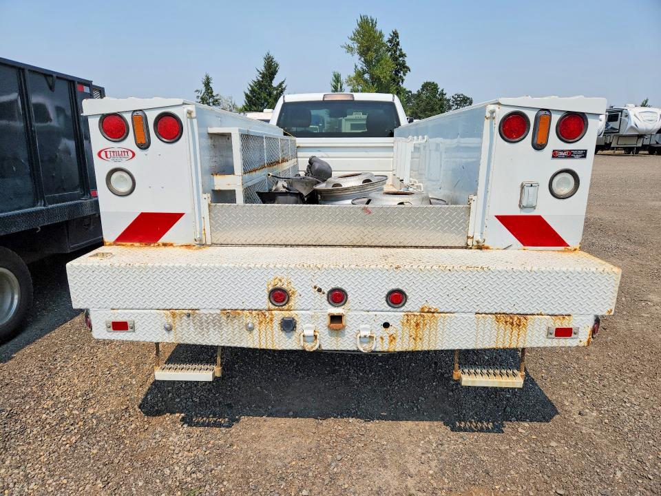 63264816 :رقم المزاد ، 3C7WRNBJ6HG604231 vin ، 2017 Ram 5500 مزاد بيع