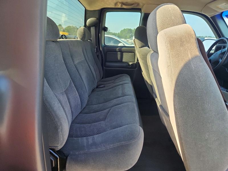2003 Chevrolet Silverado მანქანა იყიდება აუქციონზე, vin: 2GCEC19V931289194, აუქციონის ნომერი: 65333676