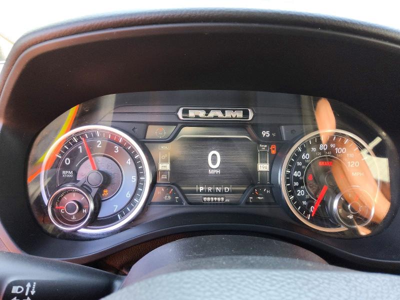 63417836 :رقم المزاد ، 1C6RREBG5MN820885 vin ، 2021 Ram 1500 مزاد بيع