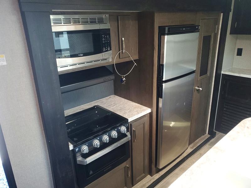 2021 Jayco Jay Jay Flight მანქანა იყიდება აუქციონზე, vin: 1UJBJ0BT5M1T90185, აუქციონის ნომერი: 65893316