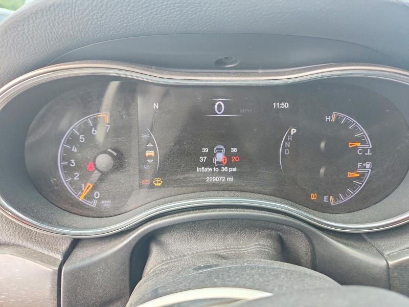 64979996 :رقم المزاد ، 1C4RJFBG7JC251292 vin ، 2018 Jeep Grand Cherokee مزاد بيع