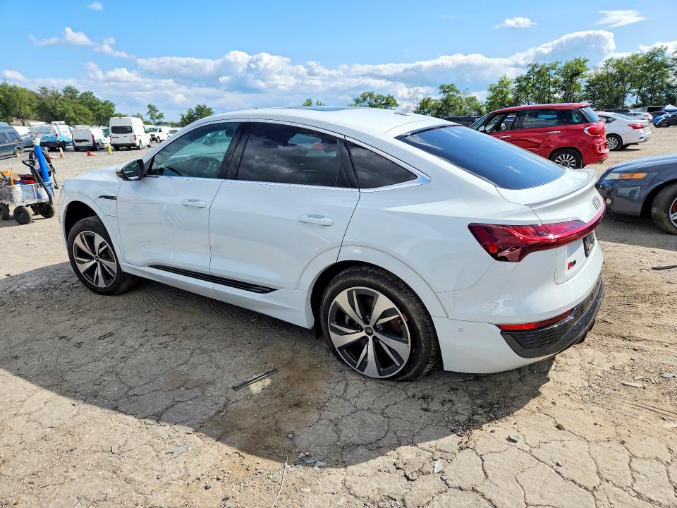 Aukcja sprzedaży 2024 Audi Q8 E-tron, vin: WA1CAAGE1RB029472, numer aukcji: 65087756