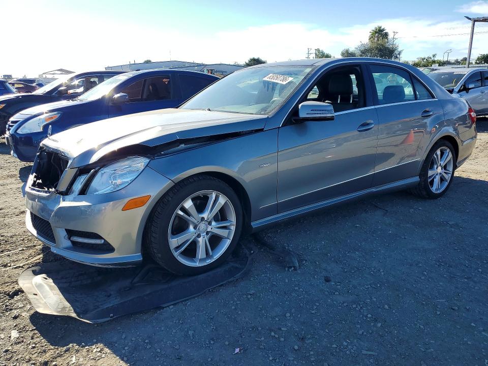 65050786 :رقم المزاد ، WDDHF5KB8CA525762 vin ، 2012 Mercedes-benz E مزاد بيع