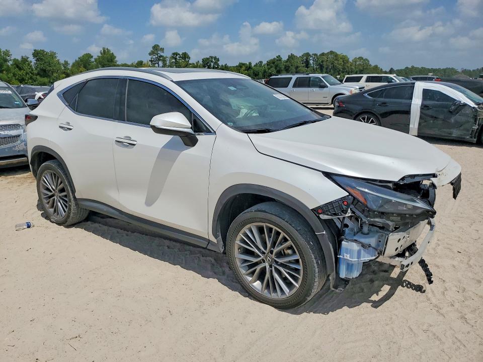Продаж на аукціоні авто 2022 Lexus Nx, vin: 2T2GGCEZ4NC003804, номер лоту: 63513096