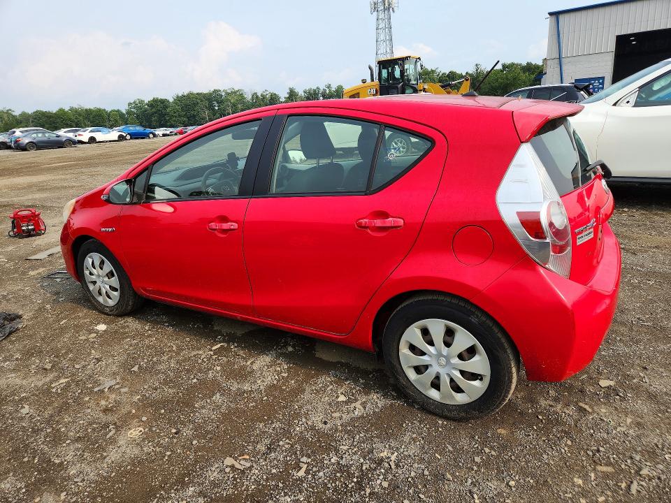 2013 Toyota Prius C მანქანა იყიდება აუქციონზე, vin: JTDKDTB31D1057250, აუქციონის ნომერი: 64744536