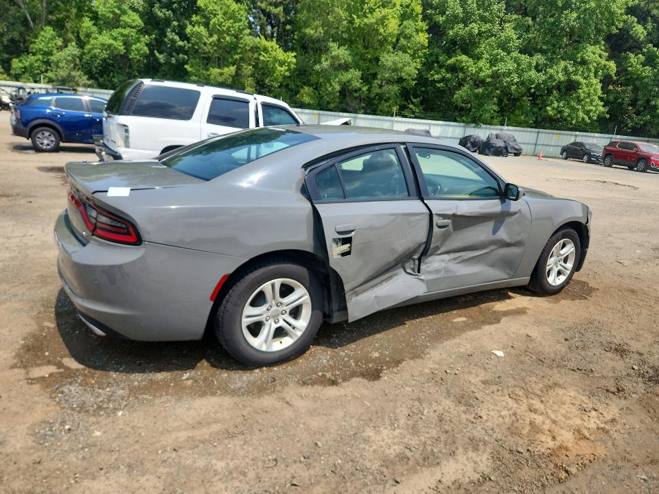 63334306 :رقم المزاد ، 2C3CDXBG0JH173717 vin ، 2018 Dodge Charger مزاد بيع
