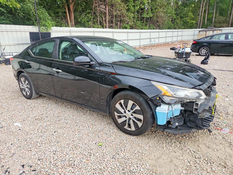 66641556 :رقم المزاد ، 1N4BL4BVXLC195176 vin ، 2020 Nissan Altima مزاد بيع
