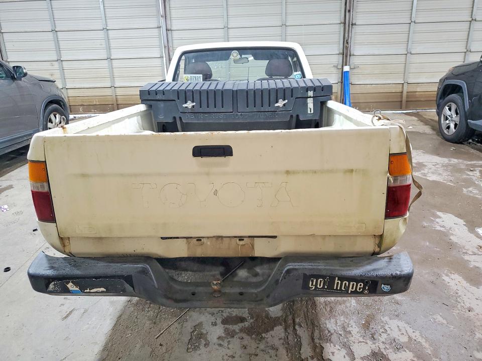 1989 Toyota Pickup მანქანა იყიდება აუქციონზე, vin: JT4VN82N6K0002305, აუქციონის ნომერი: 66073976