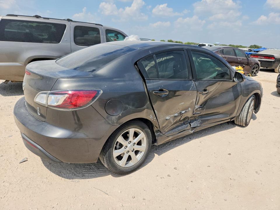 66276536 :رقم المزاد ، JM1BL1VF2B1472328 vin ، 2011 Mazda 3 مزاد بيع