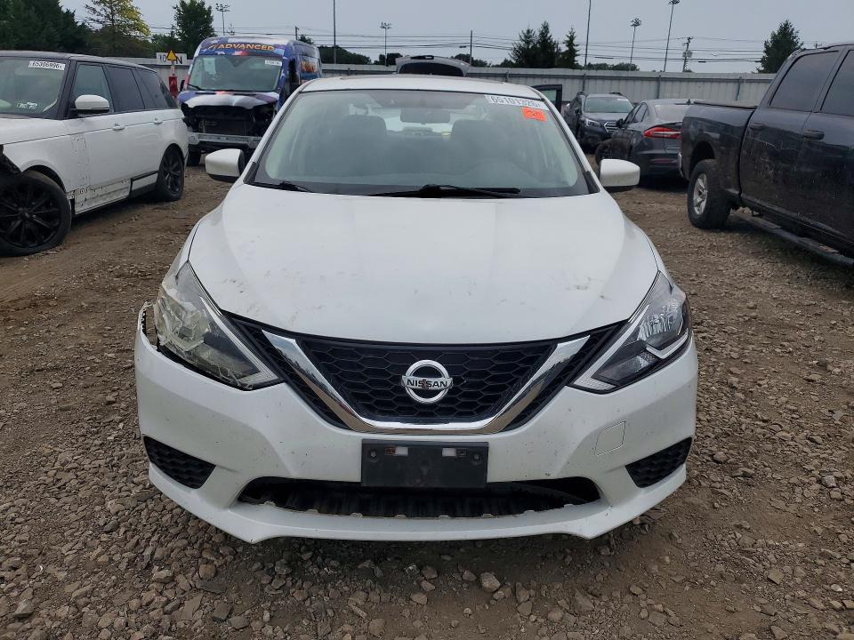 Продажа на аукционе авто 2017 Nissan Sentra, vin: 3N1AB7AP2HY214284, номер лота: 65101326