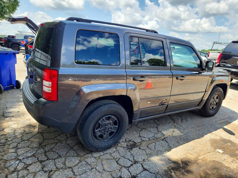 64447536 :رقم المزاد ، 1C4NJPBA1GD670144 vin ، 2016 Jeep Patriot مزاد بيع