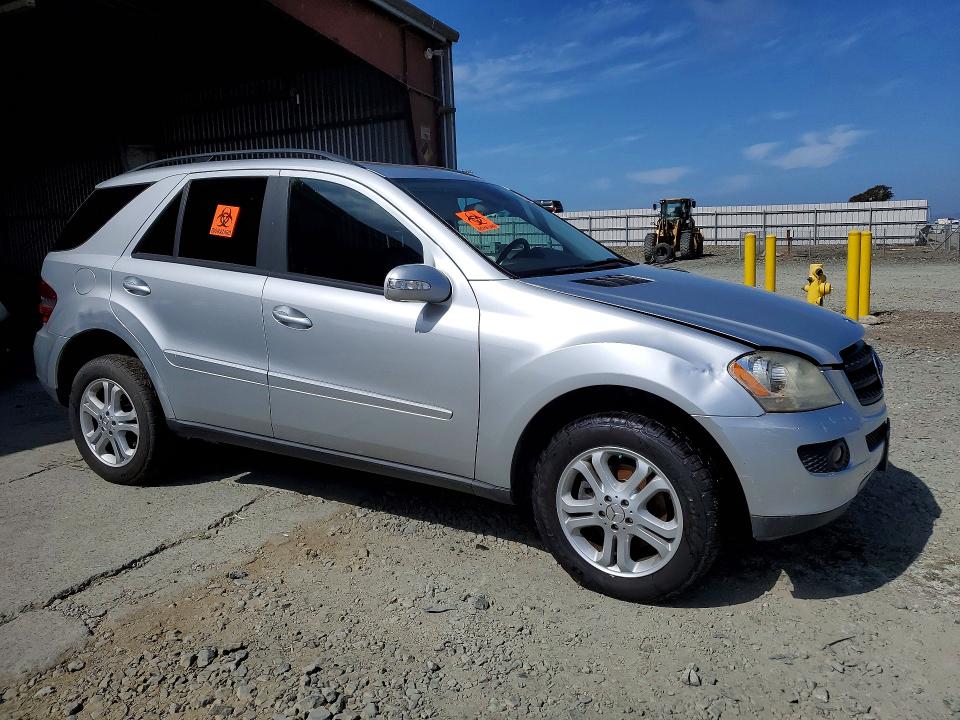 Продажа на аукционе авто 2006 Mercedes-benz Ml, vin: 4JGBB86E86A104335, номер лота: 64582386