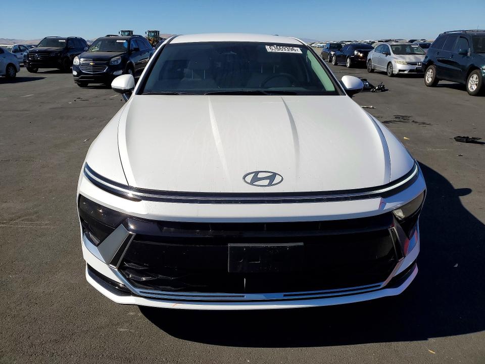 Продажа на аукционе авто 2024 Hyundai Sonata Hybrid, vin: KMHL34JJ2RA086420, номер лота: 63669396