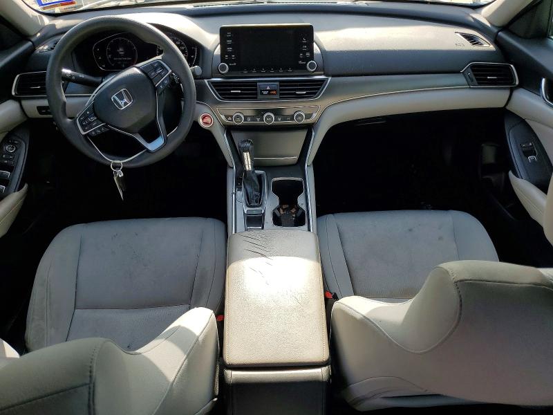 64834556 :رقم المزاد ، 1HGCV1F18JA013855 vin ، 2018 Honda Accord مزاد بيع