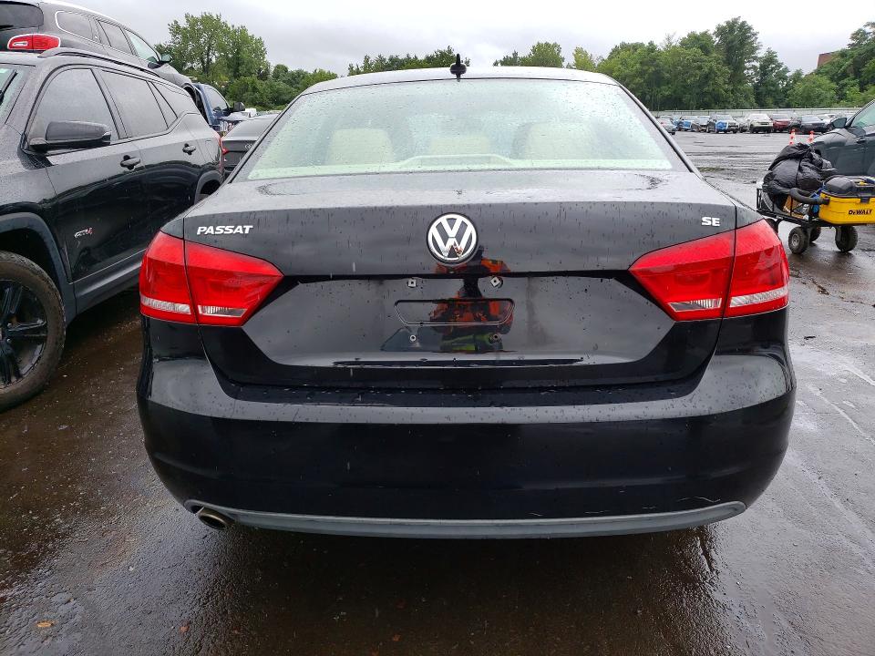 62882186 :رقم المزاد ، 1VWBP7A31CC074209 vin ، 2012 Volkswagen Passat مزاد بيع