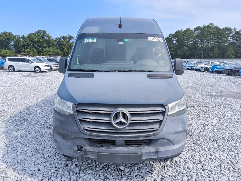 2019 Mercedes-benz Sprinter მანქანა იყიდება აუქციონზე, vin: WD4PF1CD9KP135575, აუქციონის ნომერი: 57823976