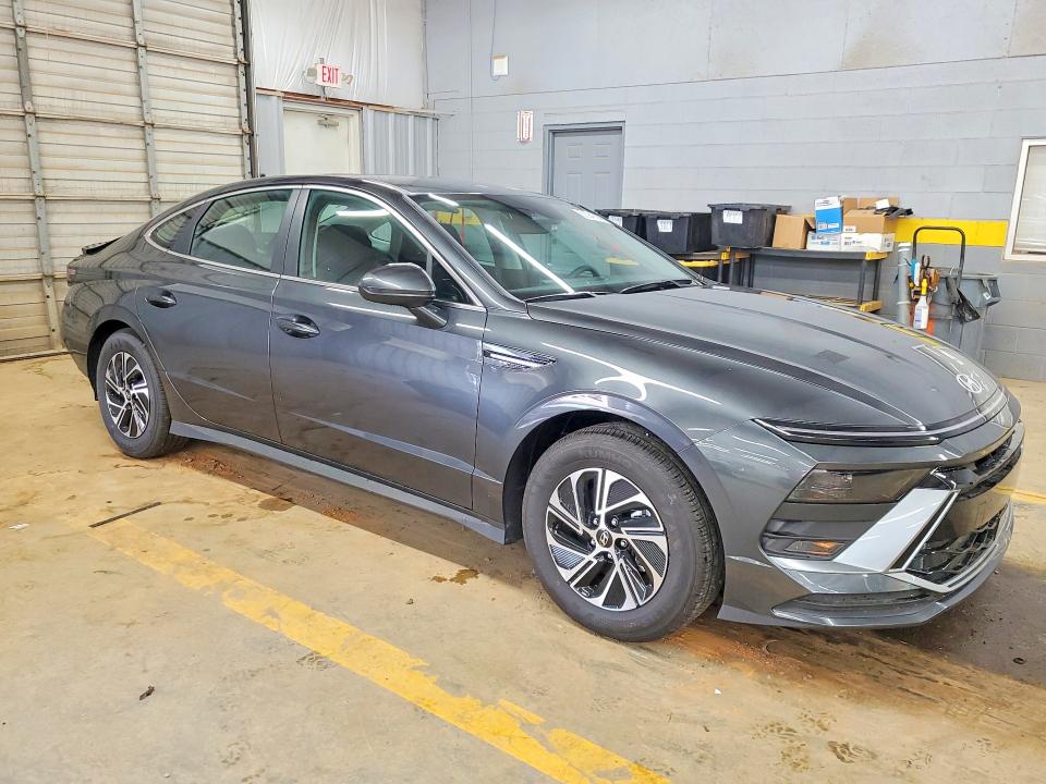 Продажа на аукционе авто 2026 Hyundai Sonata Hybrid, vin: KMHL24JJ3TA162494, номер лота: 63949386