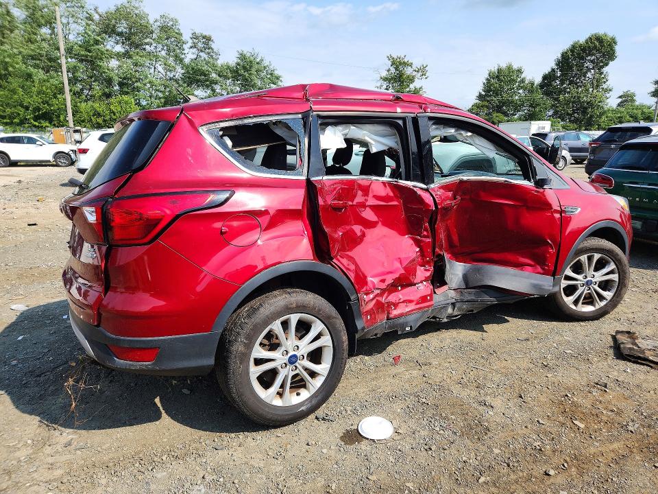 Продажа на аукционе авто 2019 Ford Escape, vin: 1FMCU9GDXKUA84415, номер лота: 66629896