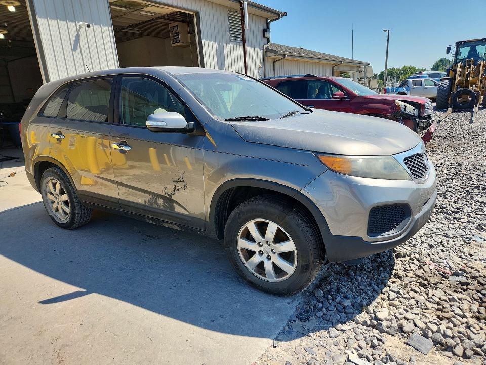 66568656 :رقم المزاد ، 5XYKT3A1XDG315297 vin ، 2013 Kia Sorento مزاد بيع