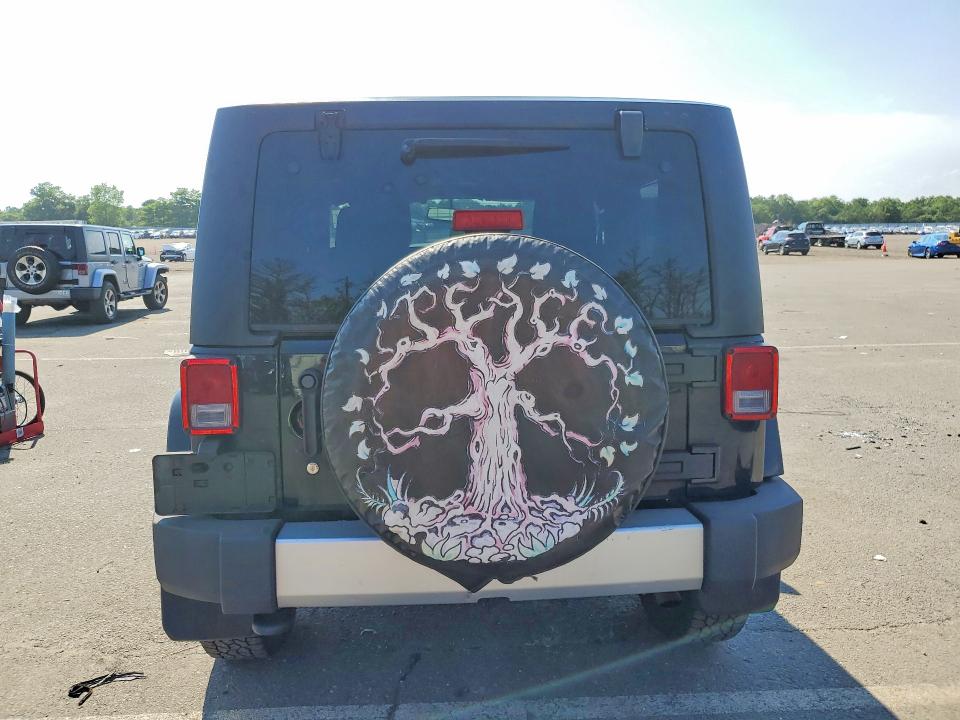 64384616 :رقم المزاد ، 1C4GJWBG3FL620518 vin ، 2015 Jeep Wrangler مزاد بيع