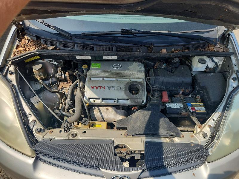 64736816 :رقم المزاد ، 5TDZA22C64S093939 vin ، 2004 Toyota Sienna مزاد بيع