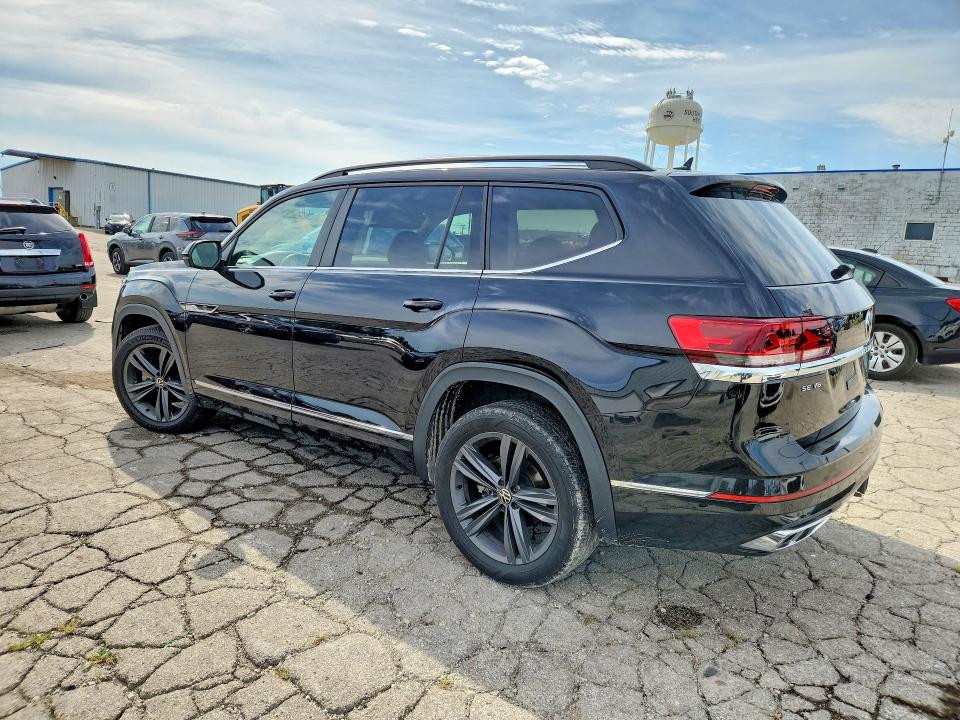 65373676 :رقم المزاد ، 1V2RR2CA2MC525044 vin ، 2021 Volkswagen Atlas مزاد بيع