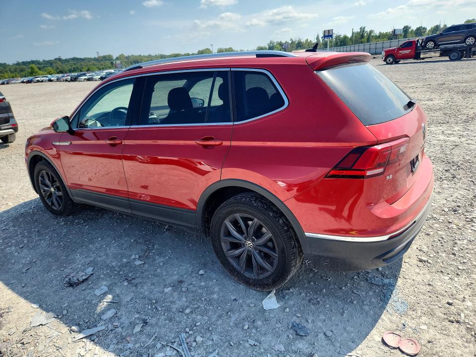 64979956 :رقم المزاد ، 3VV2B7AX2NM125269 vin ، 2022 Volkswagen Tiguan مزاد بيع