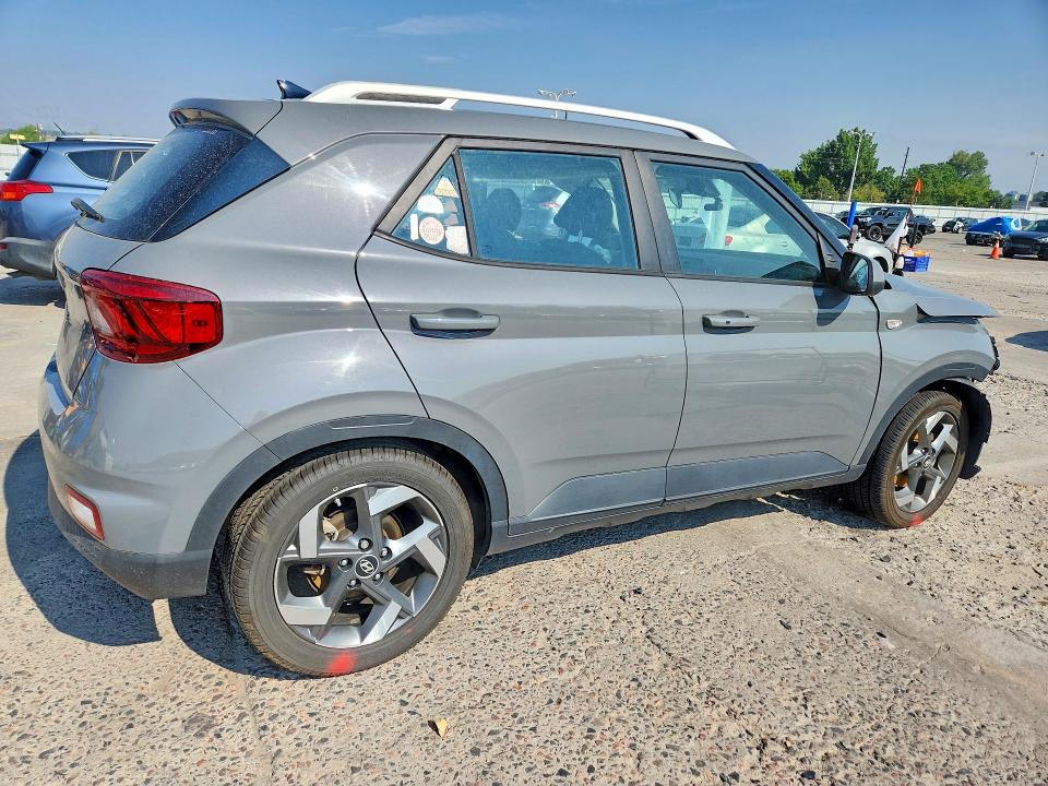 2020 Hyundai Venue მანქანა იყიდება აუქციონზე, vin: KMHRC8A31LU024693, აუქციონის ნომერი: 63054216