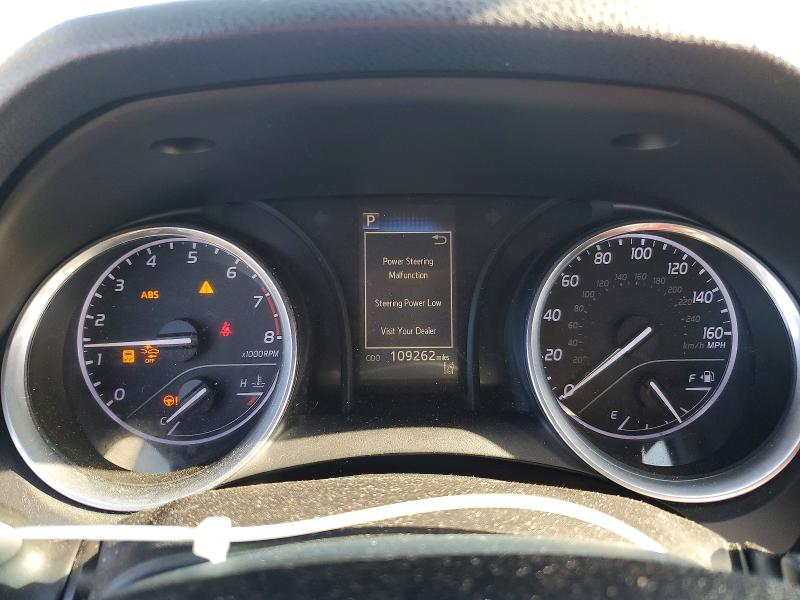 66936116 :رقم المزاد ، 4T1B11HK1JU583587 vin ، 2018 Toyota Camry مزاد بيع