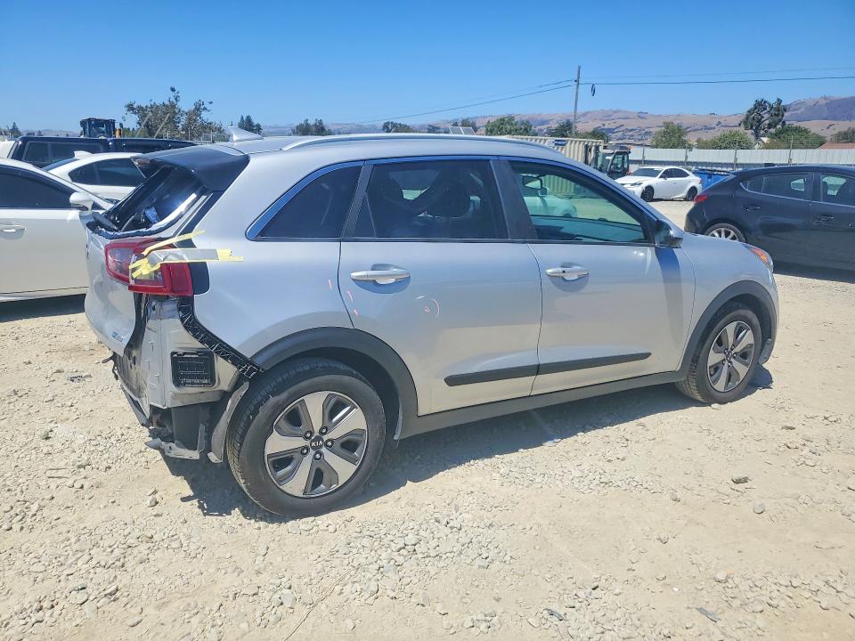 63855266 :رقم المزاد ، KNDCB3LC1K5252540 vin ، 2019 Kia Niro مزاد بيع
