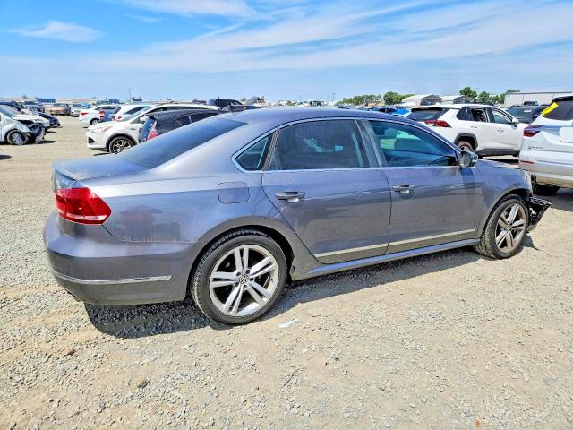 2012 Volkswagen Passat მანქანა იყიდება აუქციონზე, vin: 1VWCM7A38CC104898, აუქციონის ნომერი: 66774146