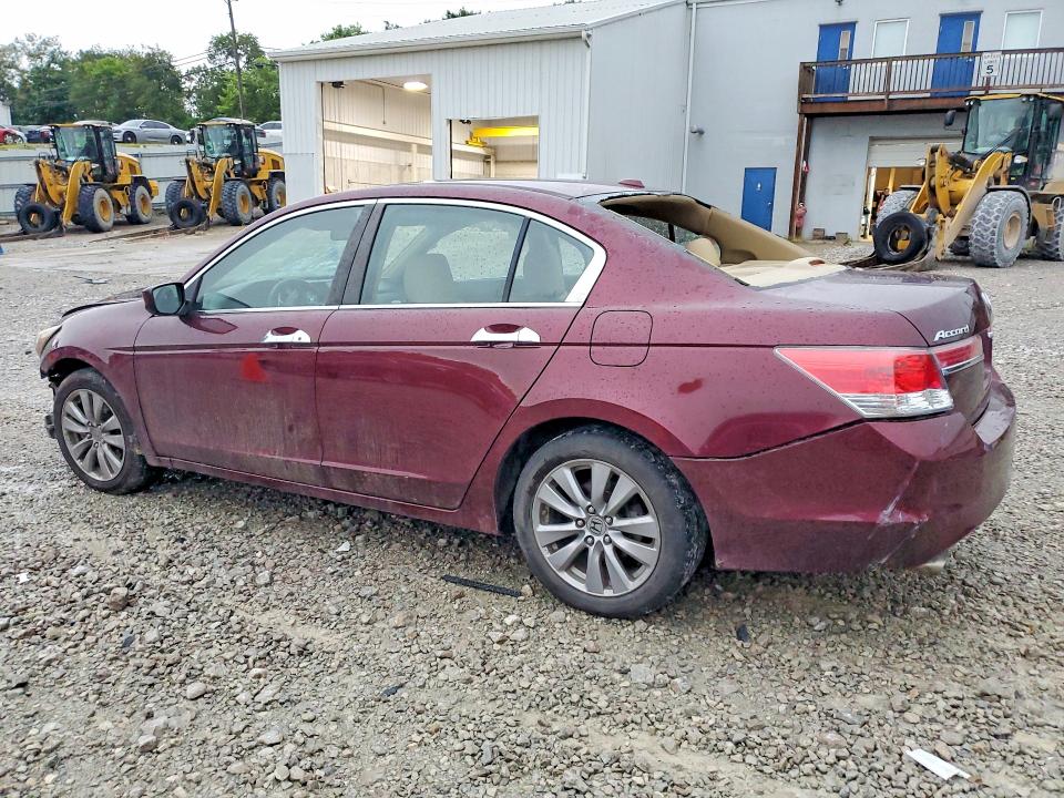 63929936 :رقم المزاد ، 1HGCP3F82CA008107 vin ، 2012 Honda Accord مزاد بيع
