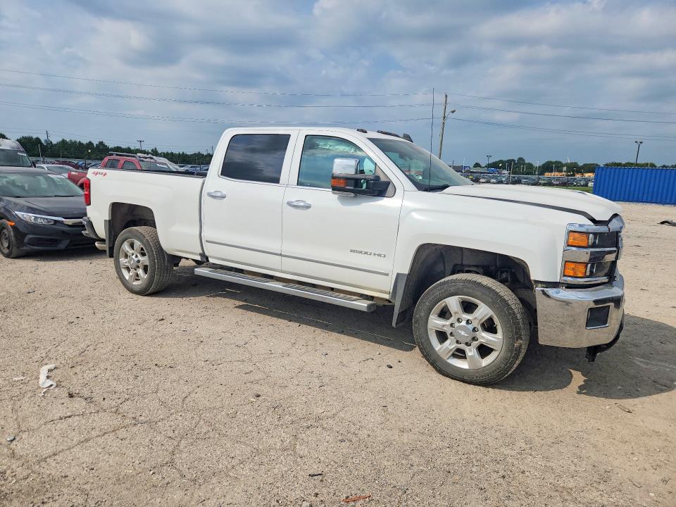 66595886 :رقم المزاد ، 1GC1KWEG9HF201573 vin ، 2017 Chevrolet Silverado مزاد بيع