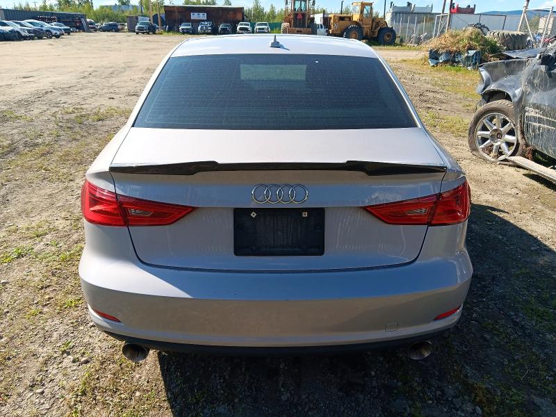62722586 :رقم المزاد ، WAUBFGFF9F1070544 vin ، 2015 Audi A3 مزاد بيع