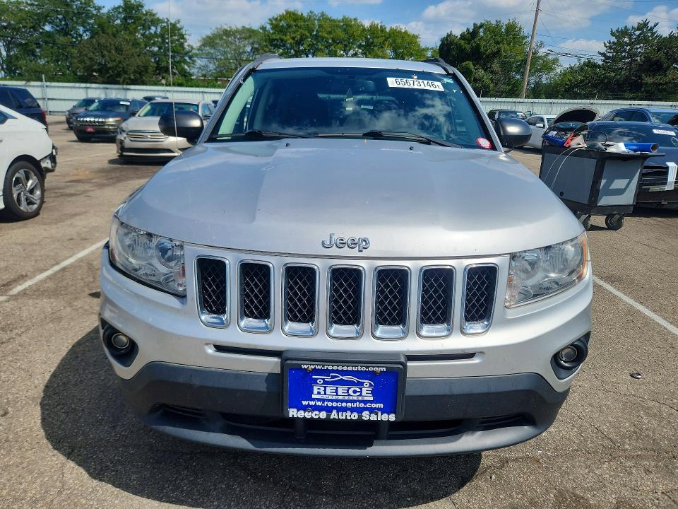 2012 Jeep Compass მანქანა იყიდება აუქციონზე, vin: 1C4NJDBB5CD562644, აუქციონის ნომერი: 65673146