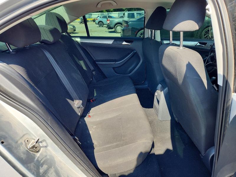 2015 Volkswagen Jetta მანქანა იყიდება აუქციონზე, vin: 3VWD17AJ1FM310238, აუქციონის ნომერი: 64100196