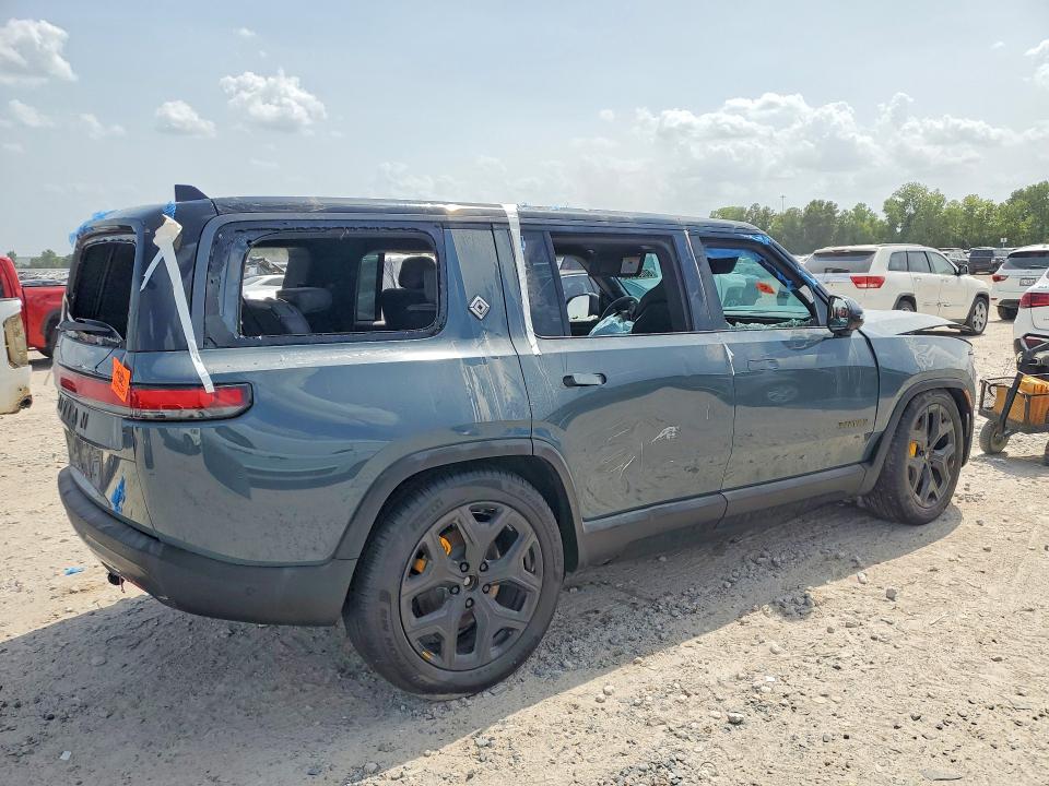 60203466 :رقم المزاد ، 7PDSGCBP4SN065223 vin ، 2025 Rivian R1s مزاد بيع