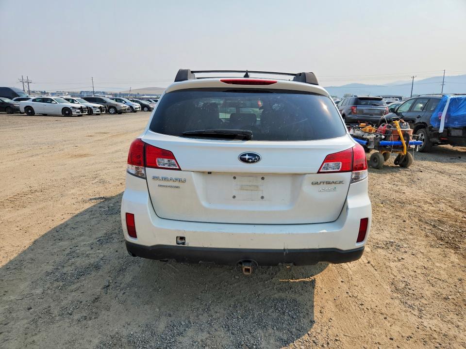 64307036 :رقم المزاد ، 4S4BRBLCXE3287431 vin ، 2014 Subaru Outback مزاد بيع