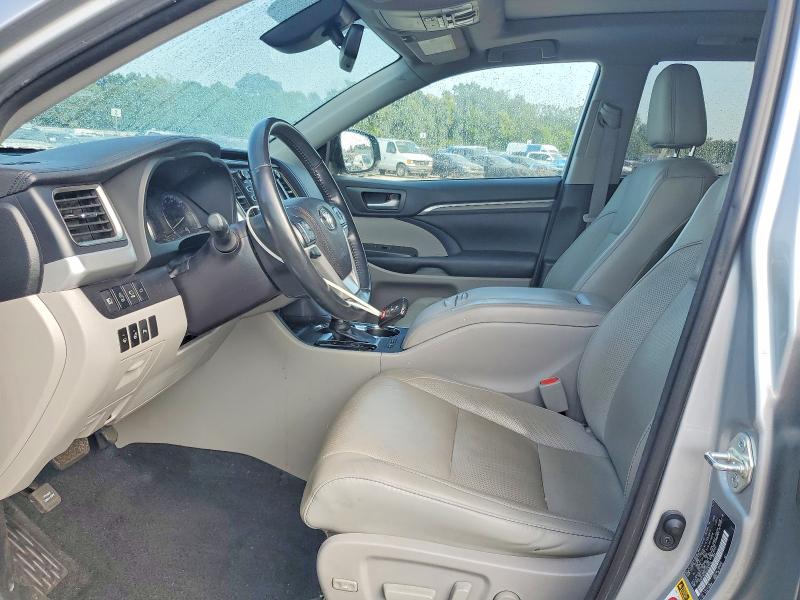 Продажа на аукционе авто 2018 Toyota Highlander, vin: 5TDYZRFH6JS242915, номер лота: 64405306