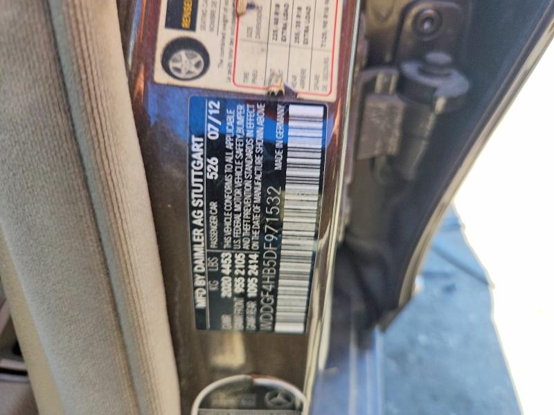 2013 Mercedes-benz C მანქანა იყიდება აუქციონზე, vin: WDDGF4HB5DF971532, აუქციონის ნომერი: 66958736