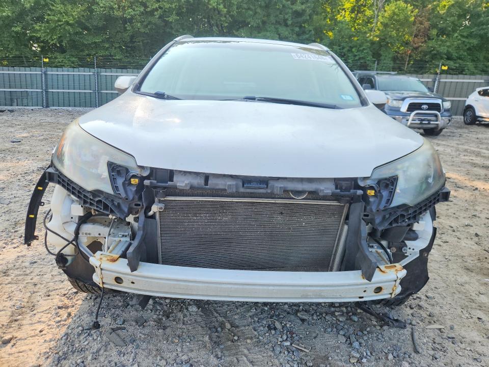 64241646 :رقم المزاد ، 5J6RM4H70EL000987 vin ، 2014 Honda Cr-v مزاد بيع