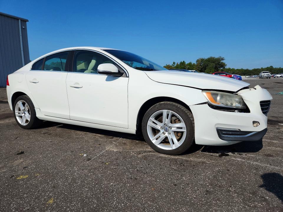 Продажа на аукционе авто 2014 Volvo S60, vin: YV1612FHXE2271380, номер лота: 64509506