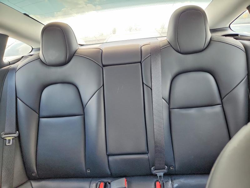 63641796 :رقم المزاد ، 5YJ3E1EA8MF100280 vin ، 2021 Tesla Model 3 مزاد بيع