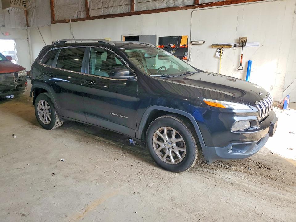 64733976 :رقم المزاد ، 1C4PJMLX1JD522500 vin ، 2018 Jeep Cherokee مزاد بيع