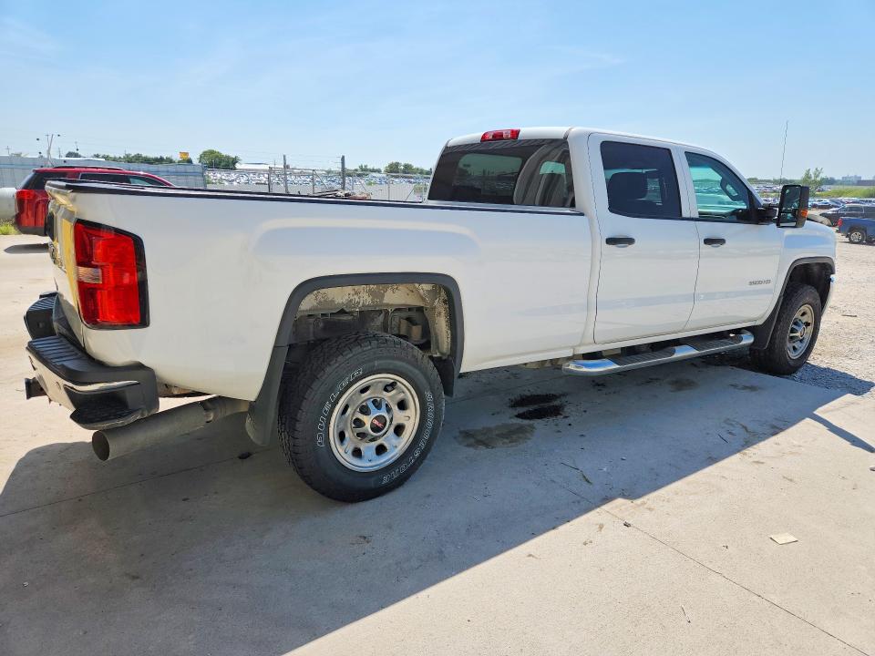 65348356 :رقم المزاد ، 1GT421C88FF642183 vin ، 2015 Gmc Sierra مزاد بيع
