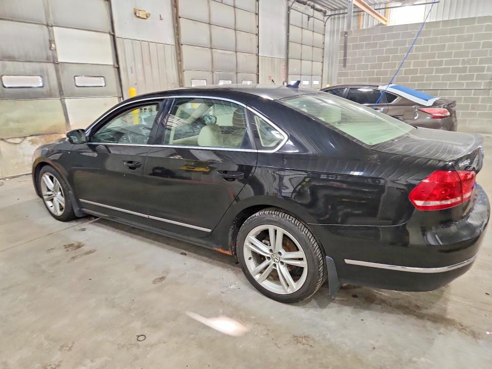 Продажа на аукционе авто 2014 Volkswagen Passat, vin: 1VWCN7A32EC107683, номер лота: 65136906