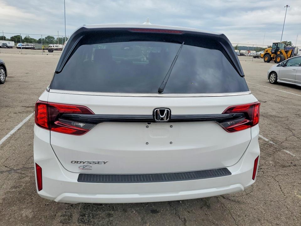65140346 :رقم المزاد ، 5FNRL6H69TB057796 vin ، 2026 Honda Odyssey مزاد بيع