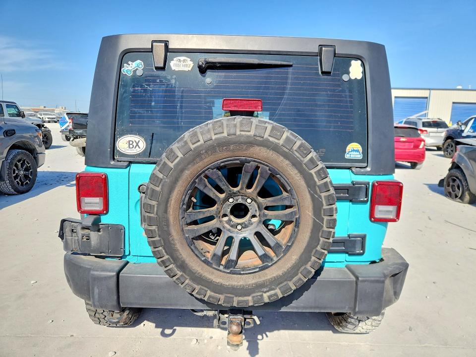 66004036 :رقم المزاد ، 1C4BJWDG0CL205529 vin ، 2012 Jeep Wrangler Unlimited مزاد بيع