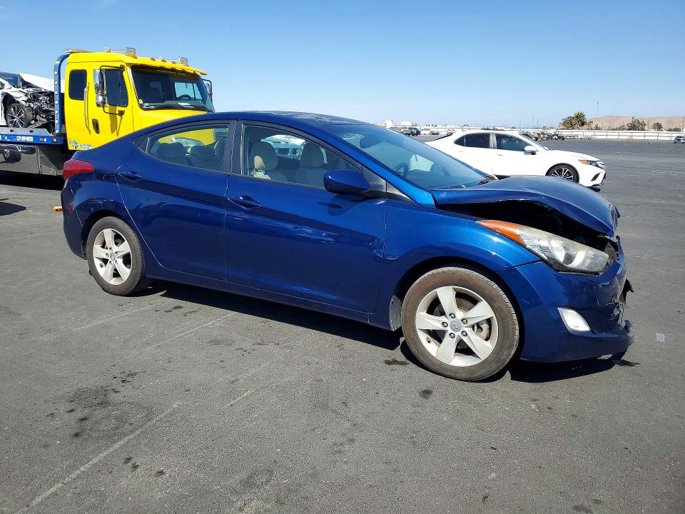 2013 Hyundai Elantra მანქანა იყიდება აუქციონზე, vin: KMHDH4AE8DU690683, აუქციონის ნომერი: 64503326