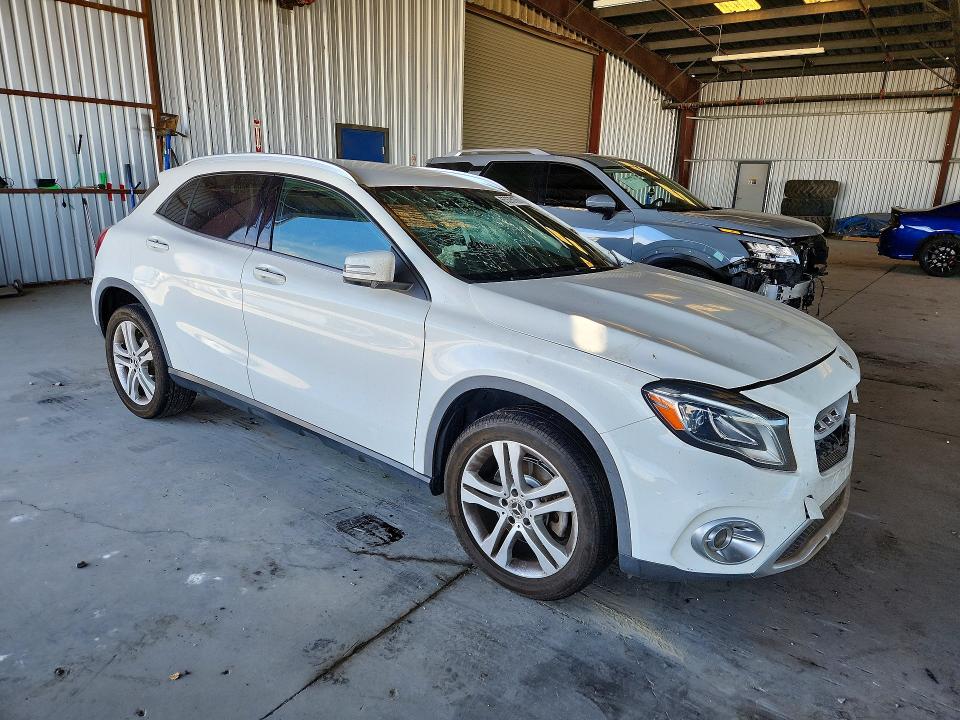 2020 Mercedes-benz Gla მანქანა იყიდება აუქციონზე, vin: WDCTG4GB9LU023386, აუქციონის ნომერი: 65375176
